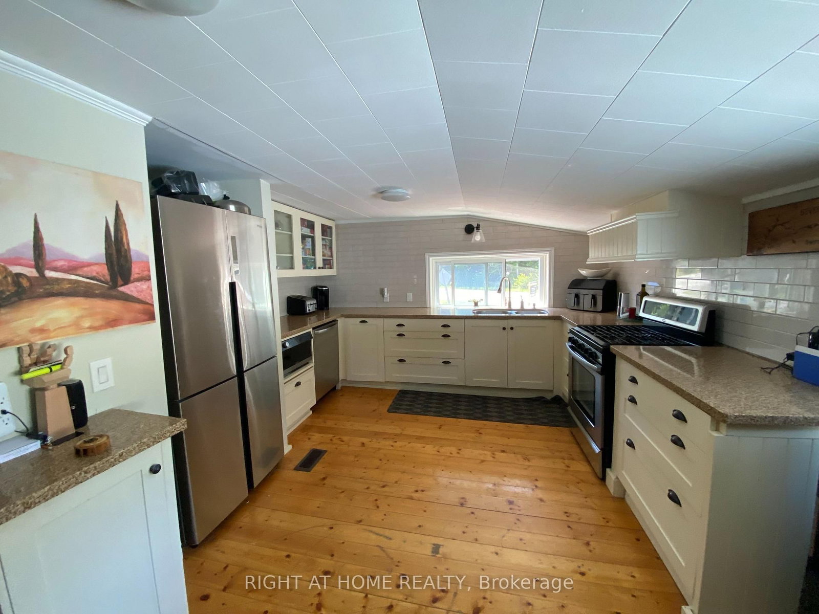 1725 Earl Haid Avenue • Severn, ON photo 24