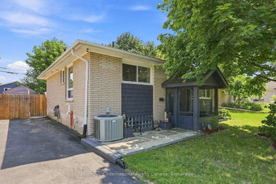 3 DICKSON Road