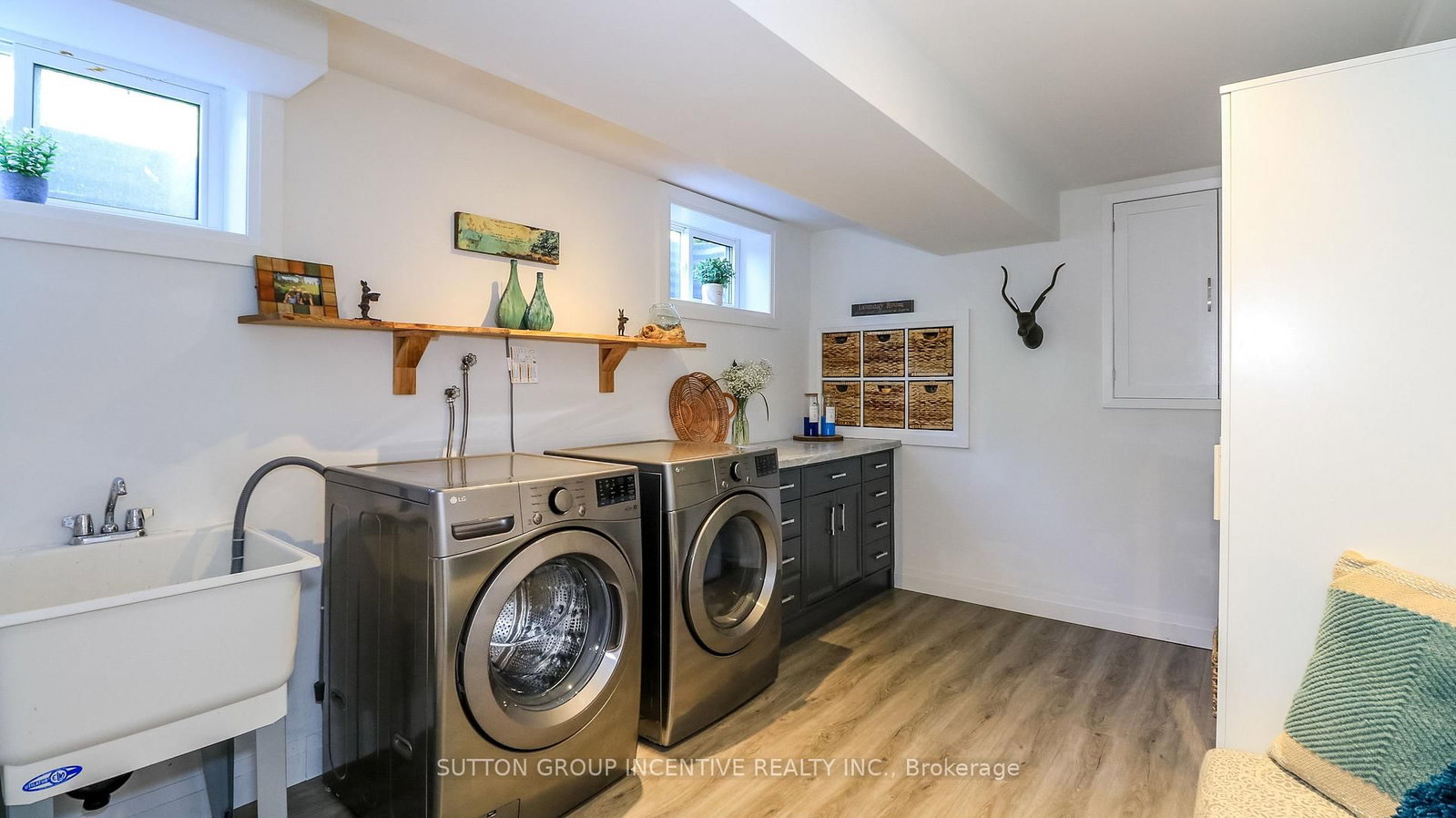 40 Varden Avenue • Barrie, ON photo 18