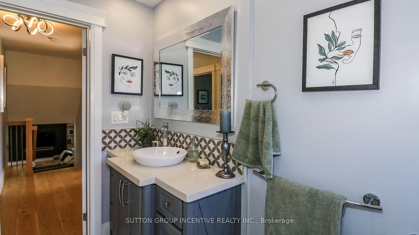 40 Varden Avenue • Barrie, ON photo 26