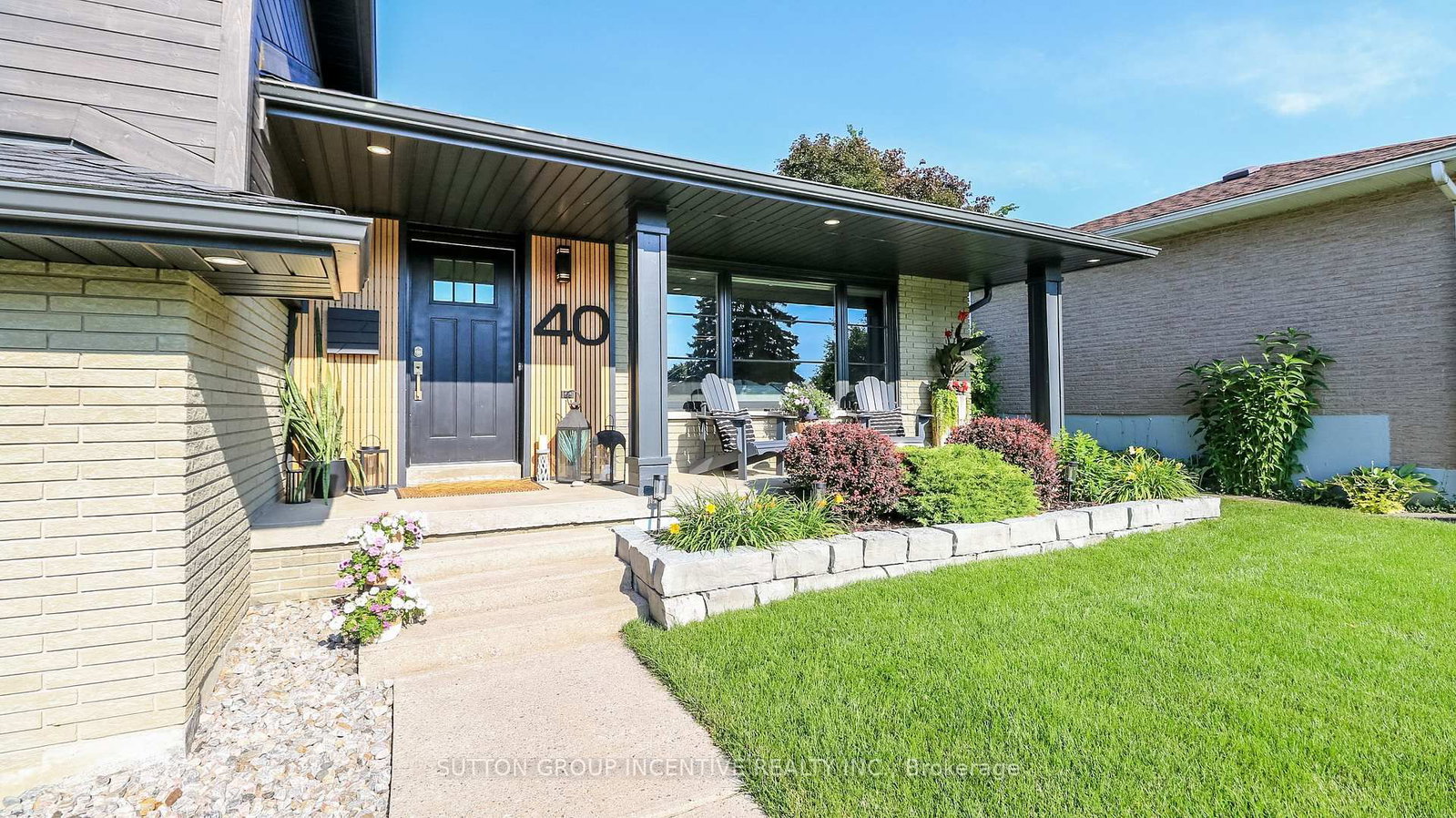 40 Varden Avenue • Barrie, ON photo 3