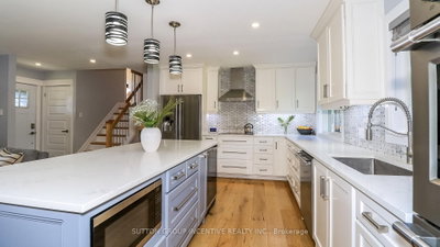 40 Varden Avenue • Barrie, ON photo 7