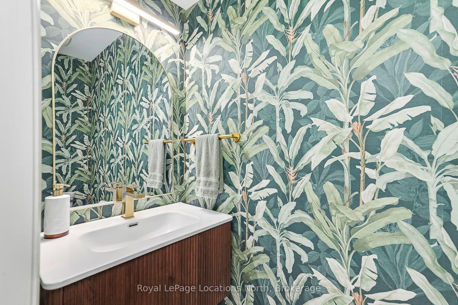 65 Connor Avenue • Collingwood, ON photo 16