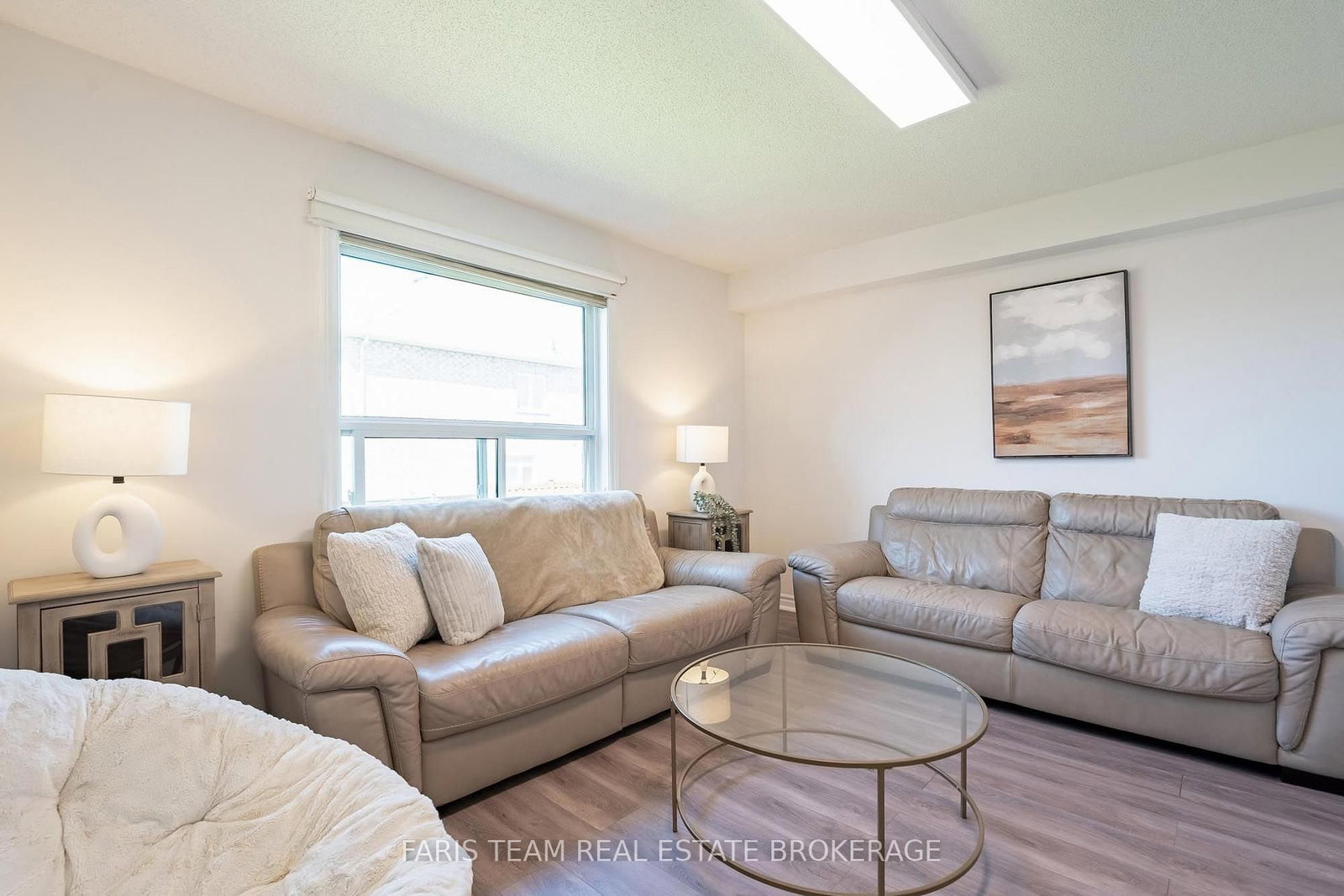 4 Whispering Pine Place • Barrie, ON photo 12