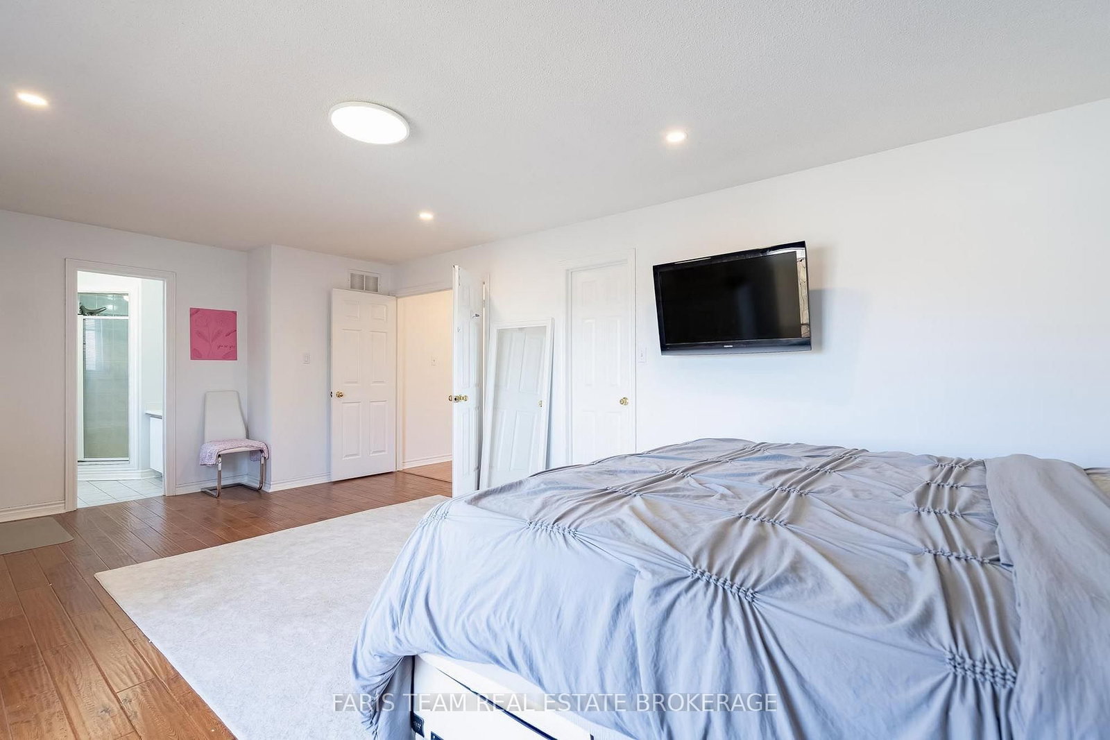 4 Whispering Pine Place • Barrie, ON photo 21
