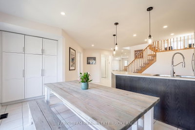 4 Whispering Pine Place • Barrie, ON photo 9
