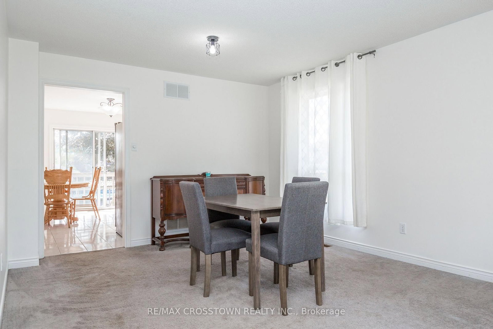 1 Lang Drive • Barrie, ON photo 11