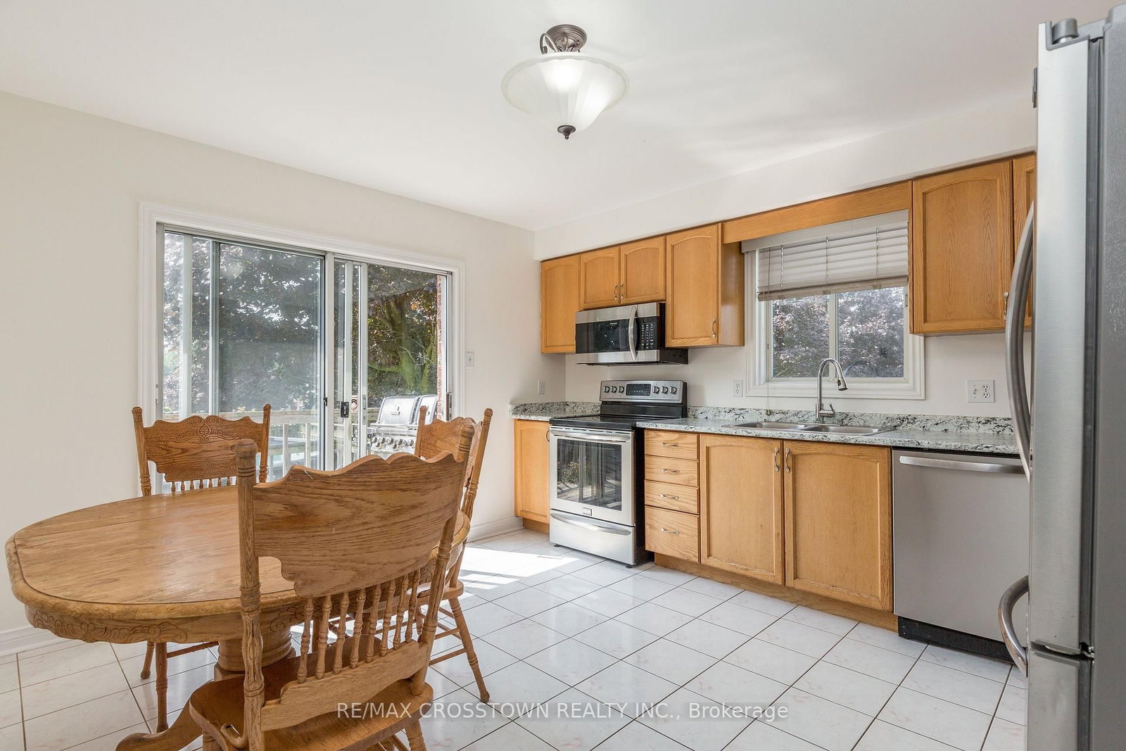 1 Lang Drive • Barrie, ON photo 12