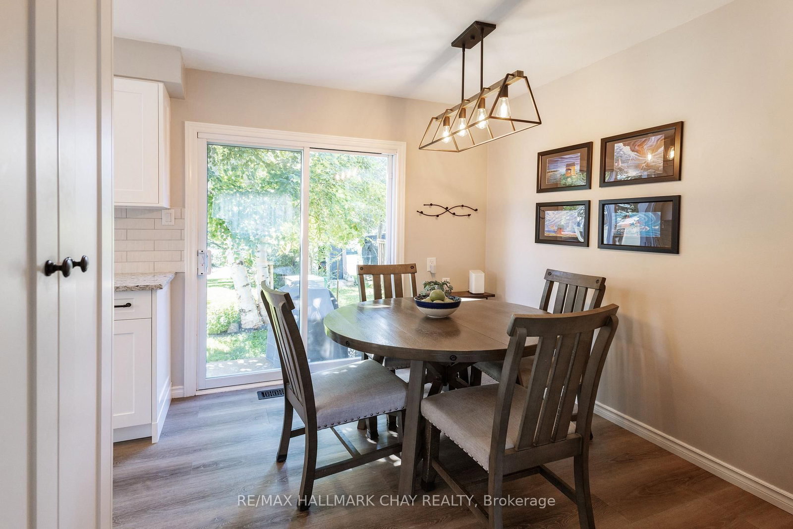 103 Daphne Crescent • Barrie, ON photo 11
