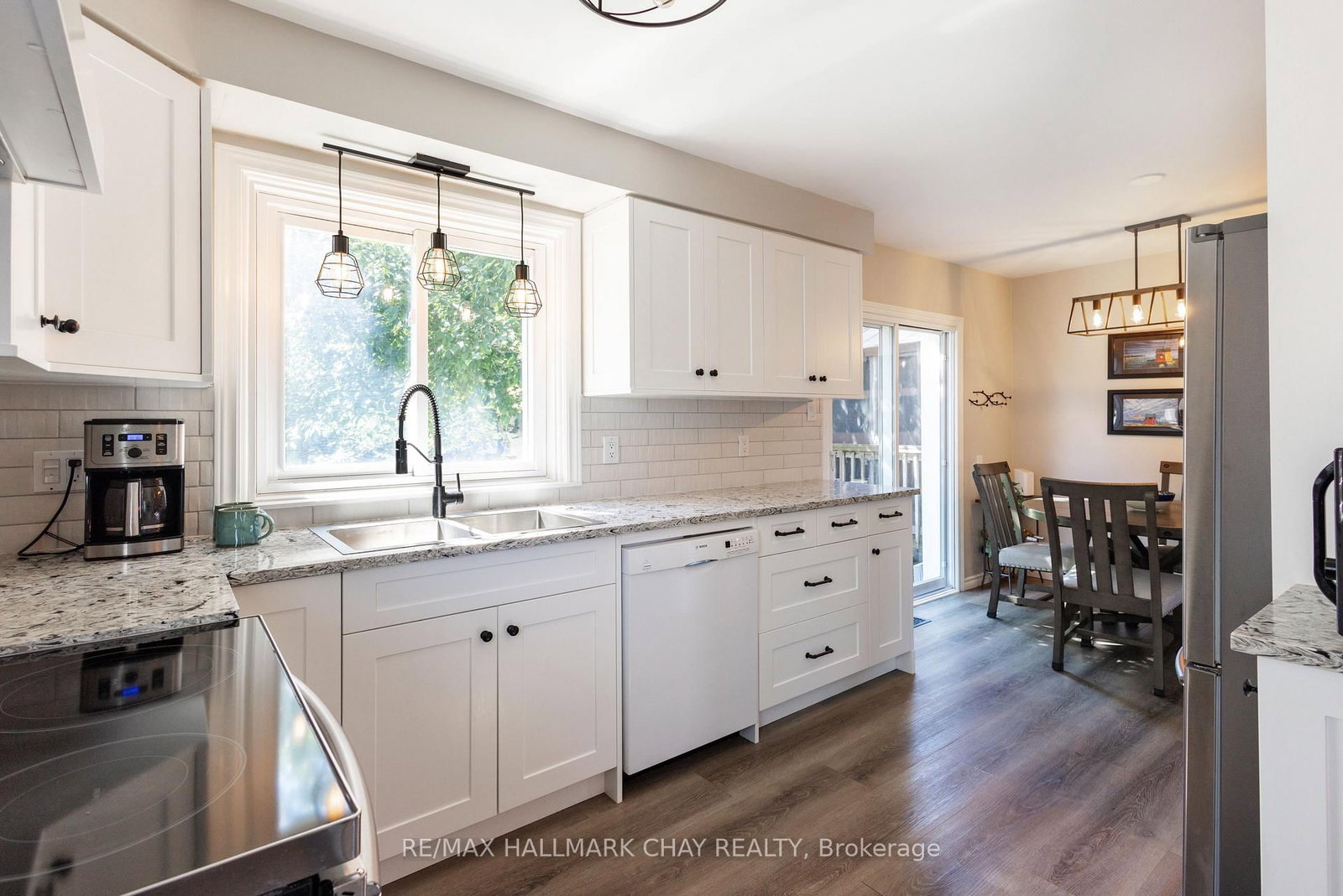 103 Daphne Crescent • Barrie, ON photo 16