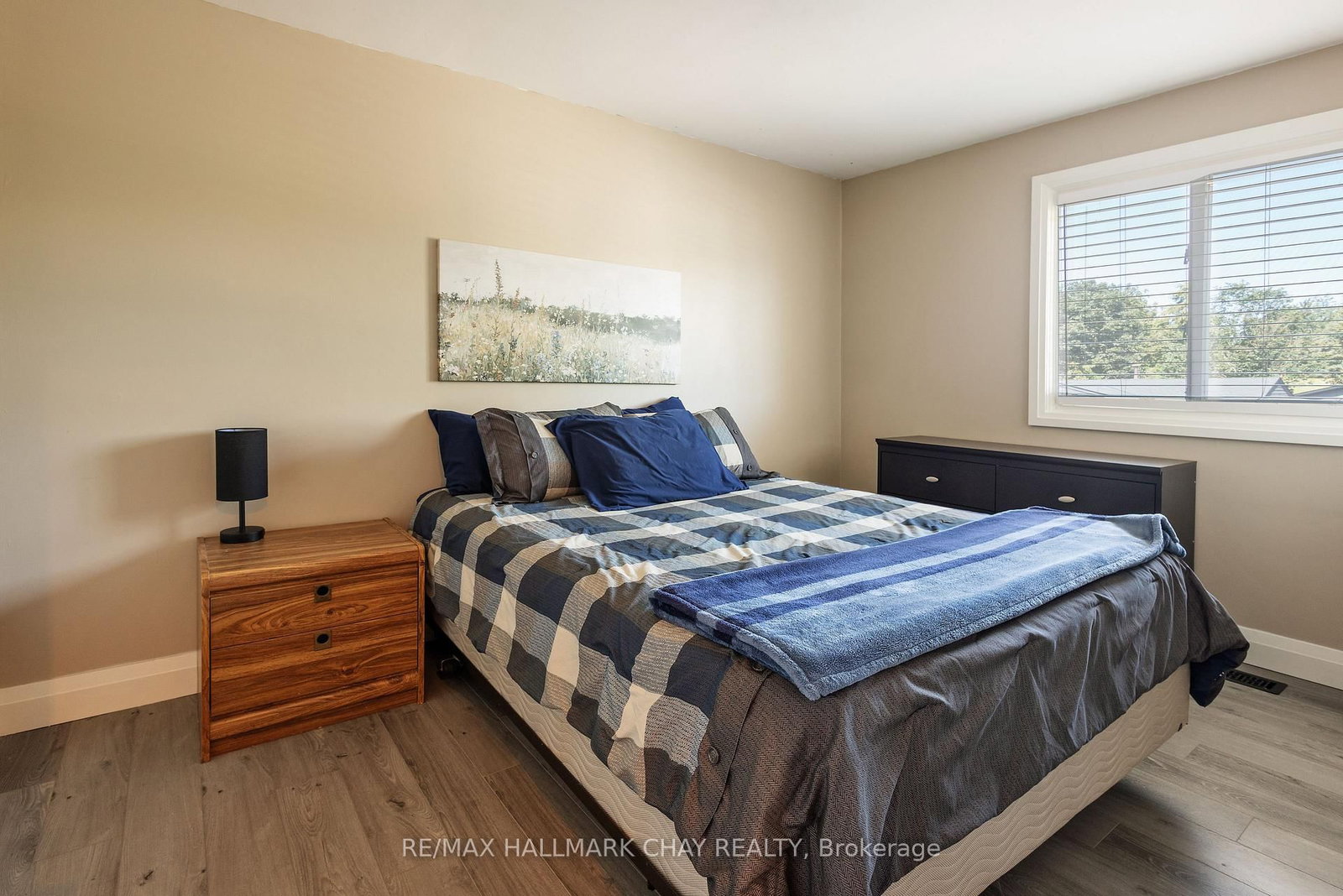 103 Daphne Crescent • Barrie, ON photo 18