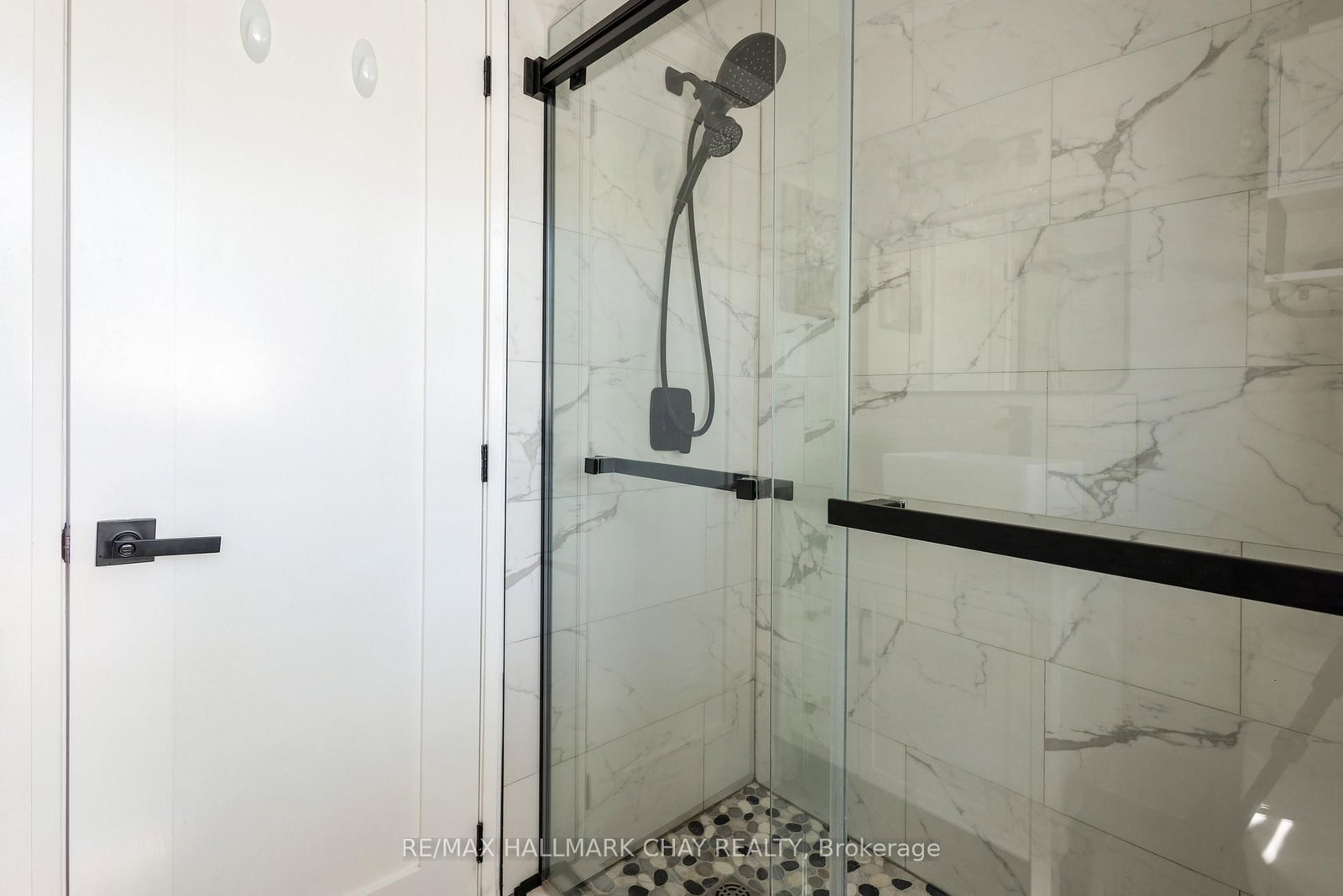 103 Daphne Crescent • Barrie, ON photo 24
