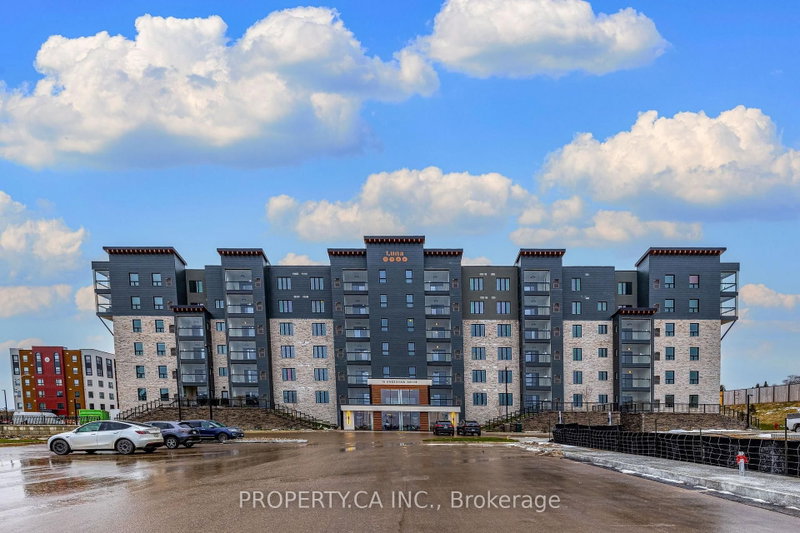 205 - 15 Kneeshaw Drive