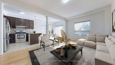 138 Sun King Crescent • Barrie, ON photo 8