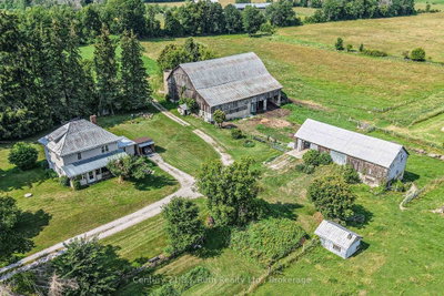 2403 Carlyon Line