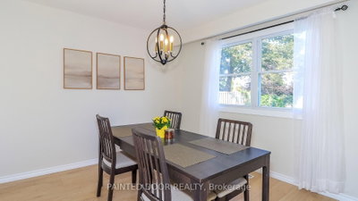 105 Oren Boulevard • Barrie, ON photo 7
