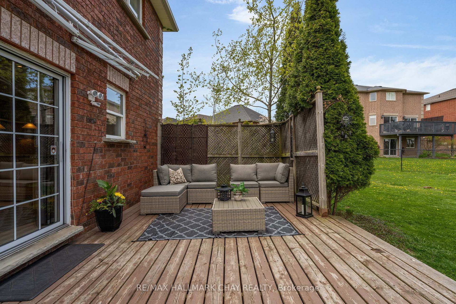 34 Crompton Drive • Barrie, ON photo 29