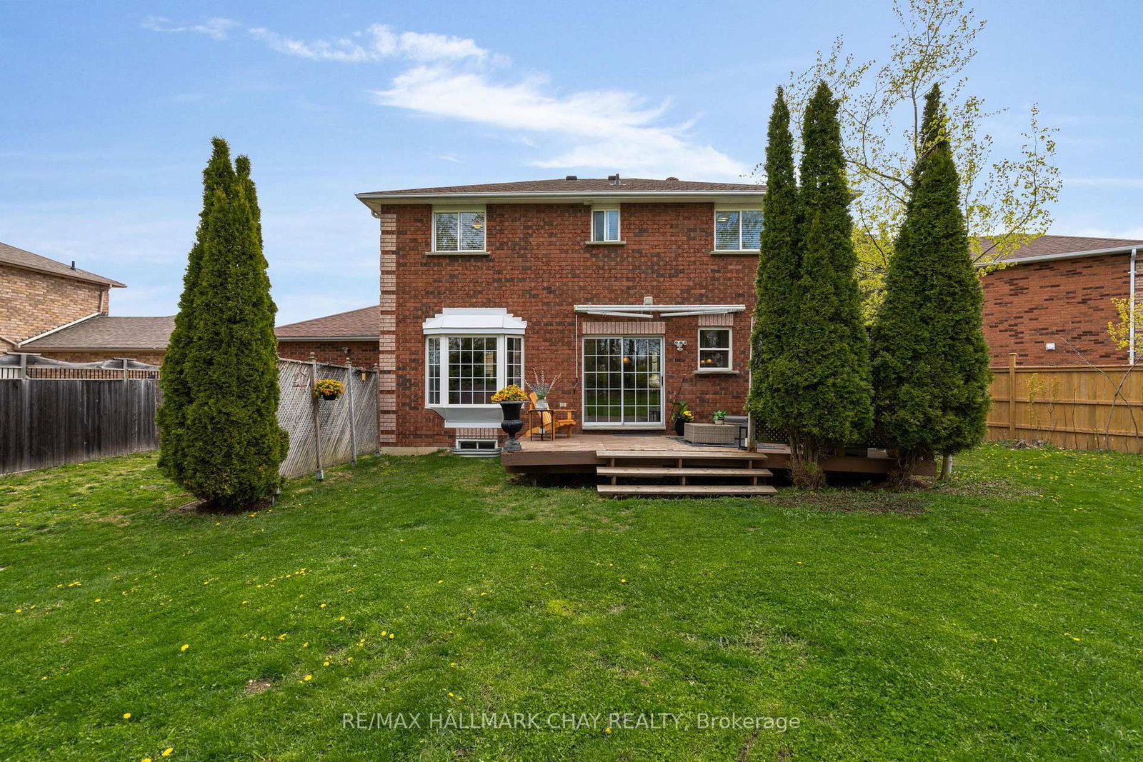 34 Crompton Drive • Barrie, ON photo 32