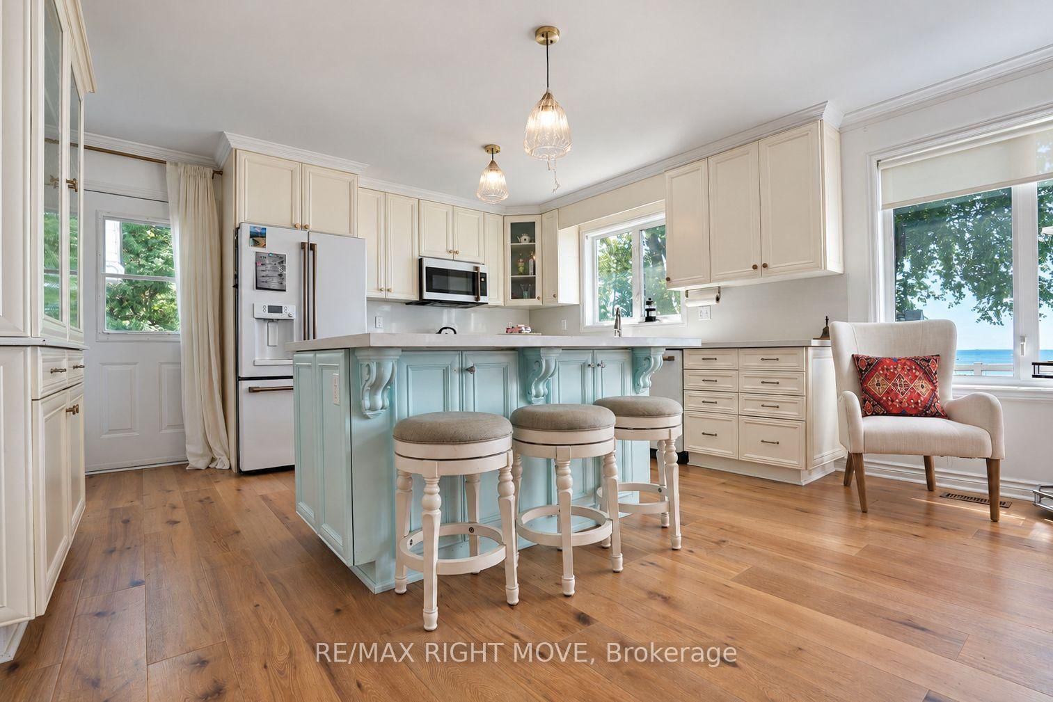 3852 Muley Point Road • Ramara, ON photo 10