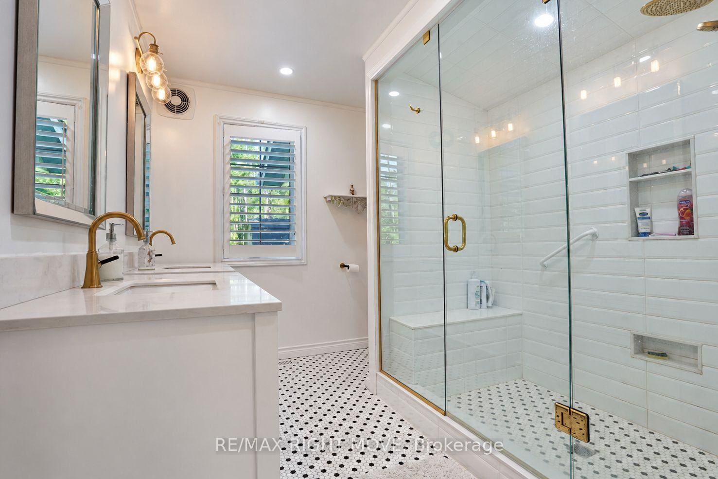 3852 Muley Point Road • Ramara, ON photo 24