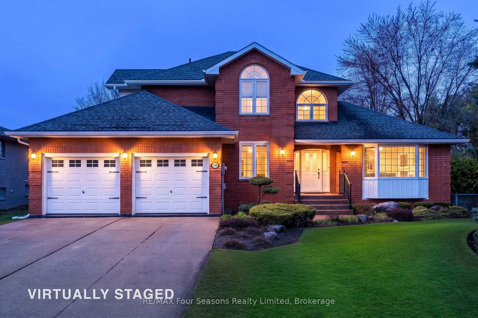 16 Carmichael Crescent • Collingwood, ON photo 1