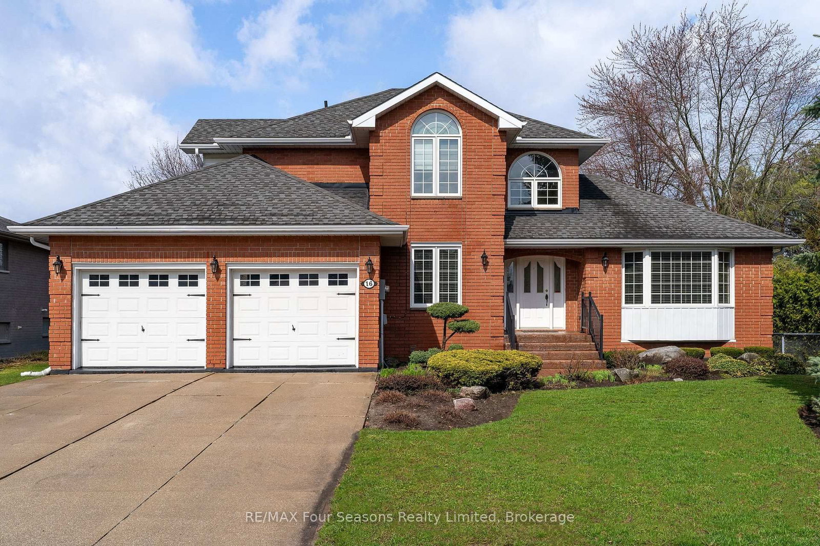 16 Carmichael Crescent • Collingwood, ON photo 11