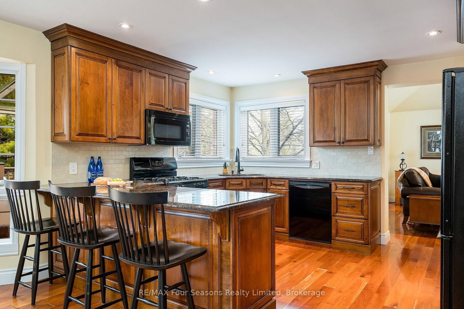 16 Carmichael Crescent • Collingwood, ON photo 7