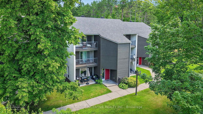 224 - 1102 Horseshoe Valley Road W
