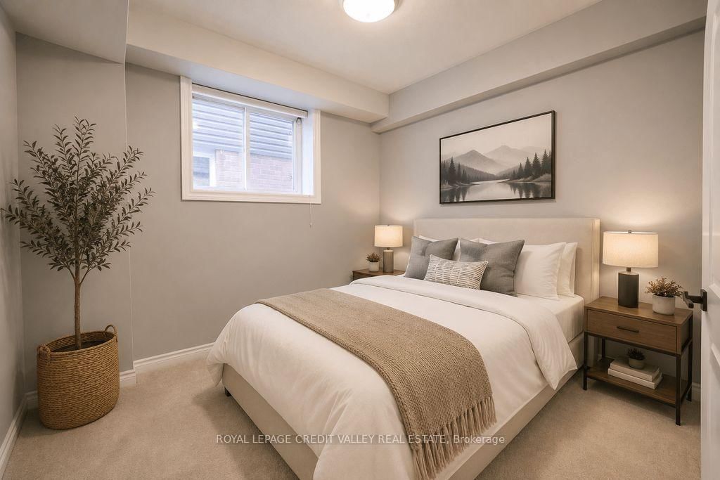 29 Counsellor Terrace • Barrie, ON photo 17