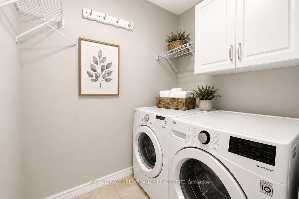 29 Counsellor Terrace • Barrie, ON photo 22