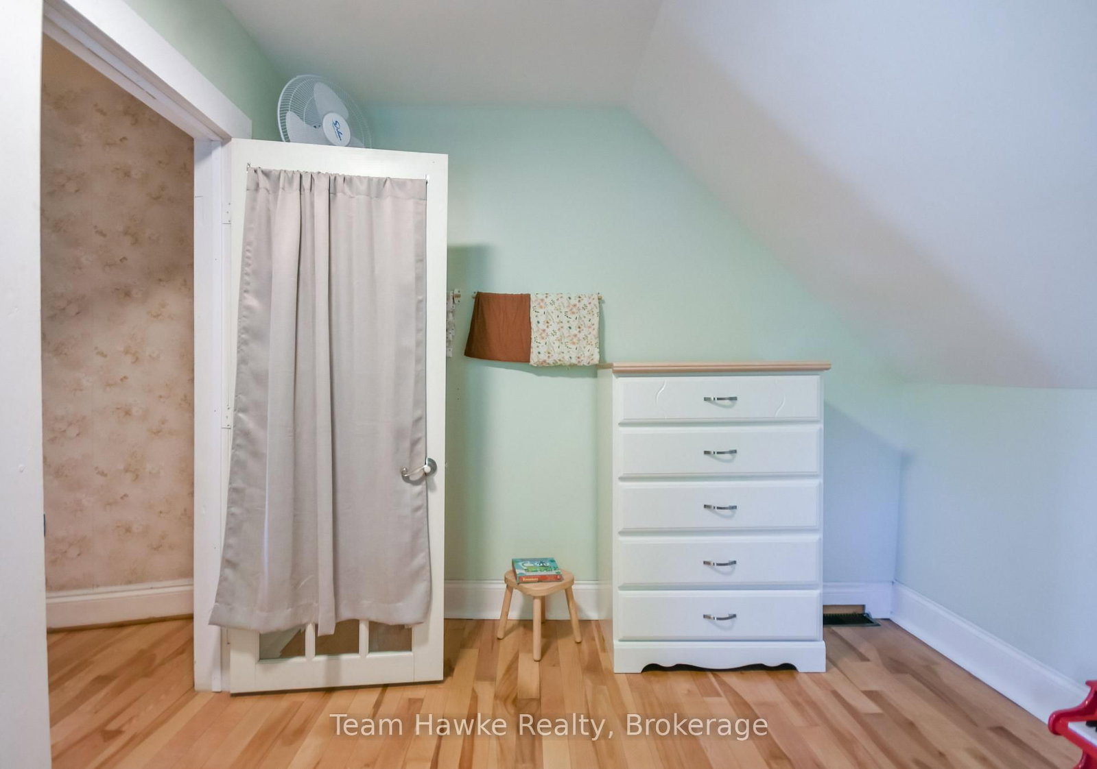 346 Yonge Street • Midland, ON photo 33