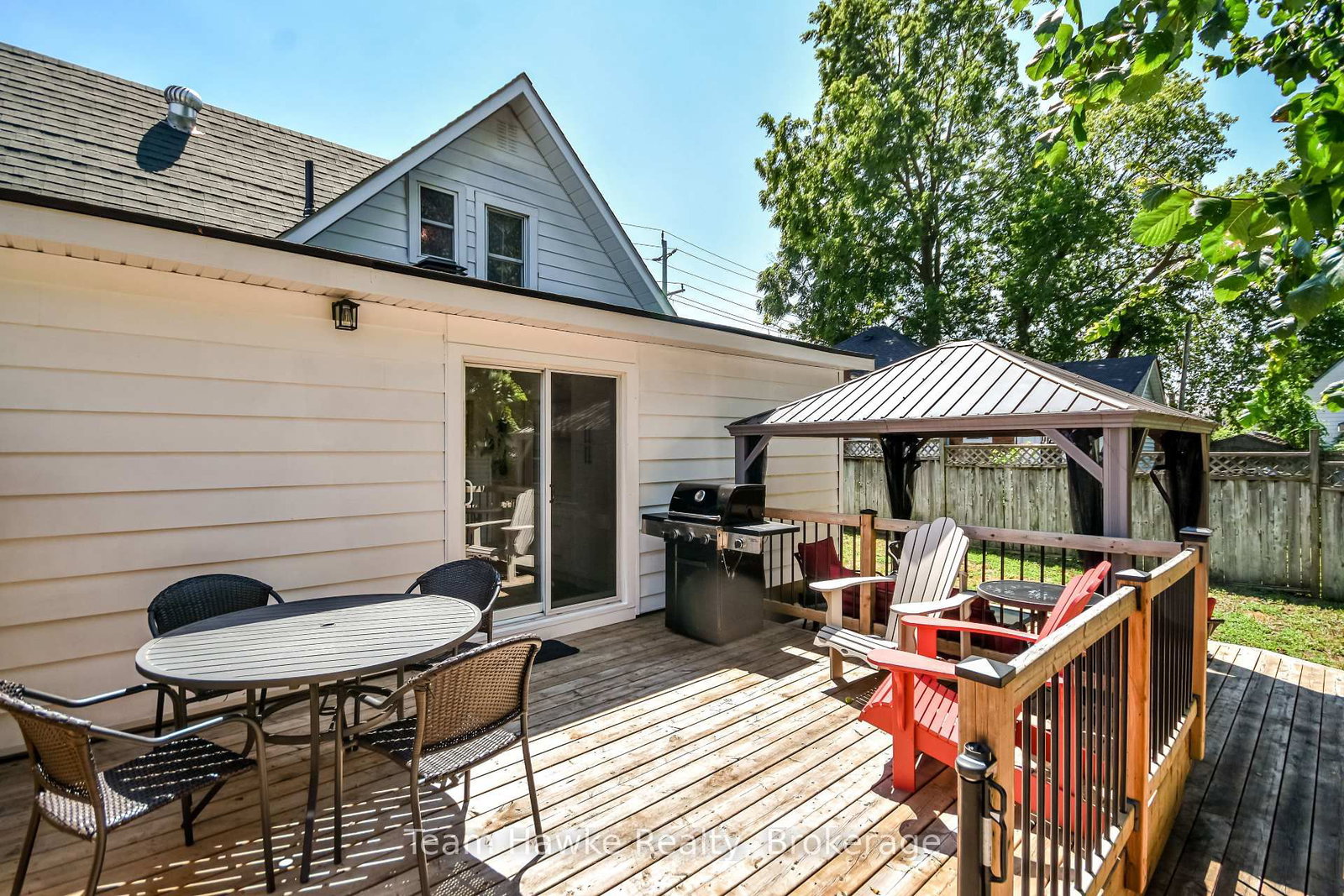 346 Yonge Street • Midland, ON photo 40