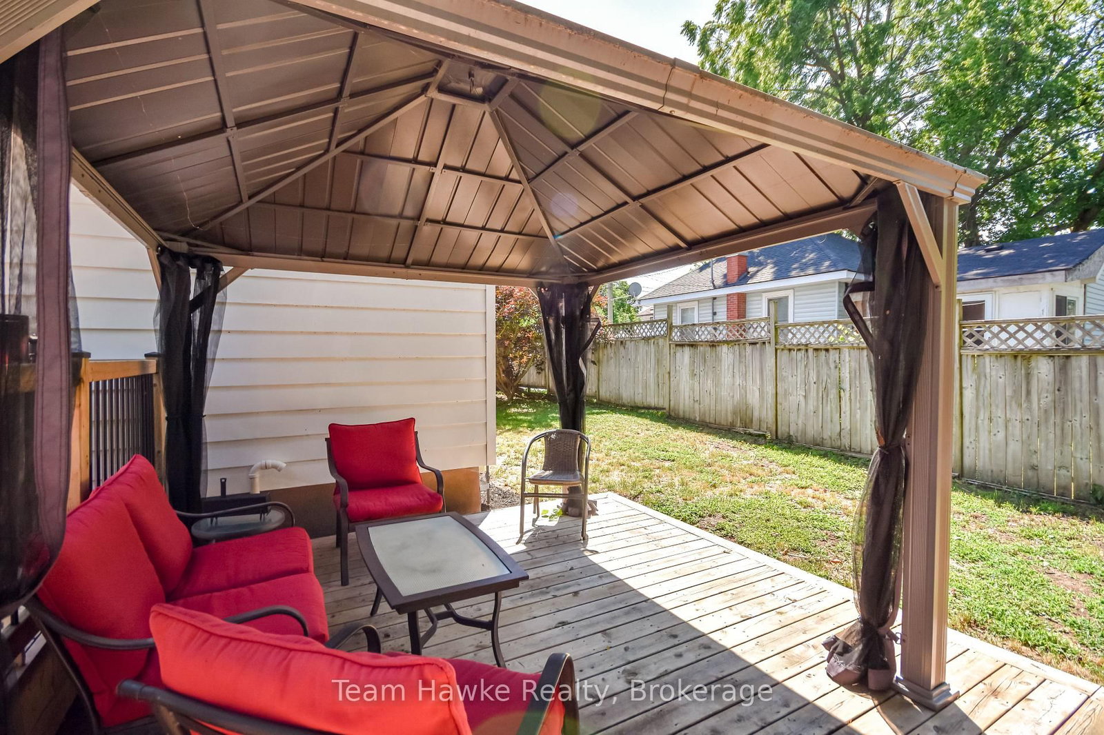 346 Yonge Street • Midland, ON photo 43