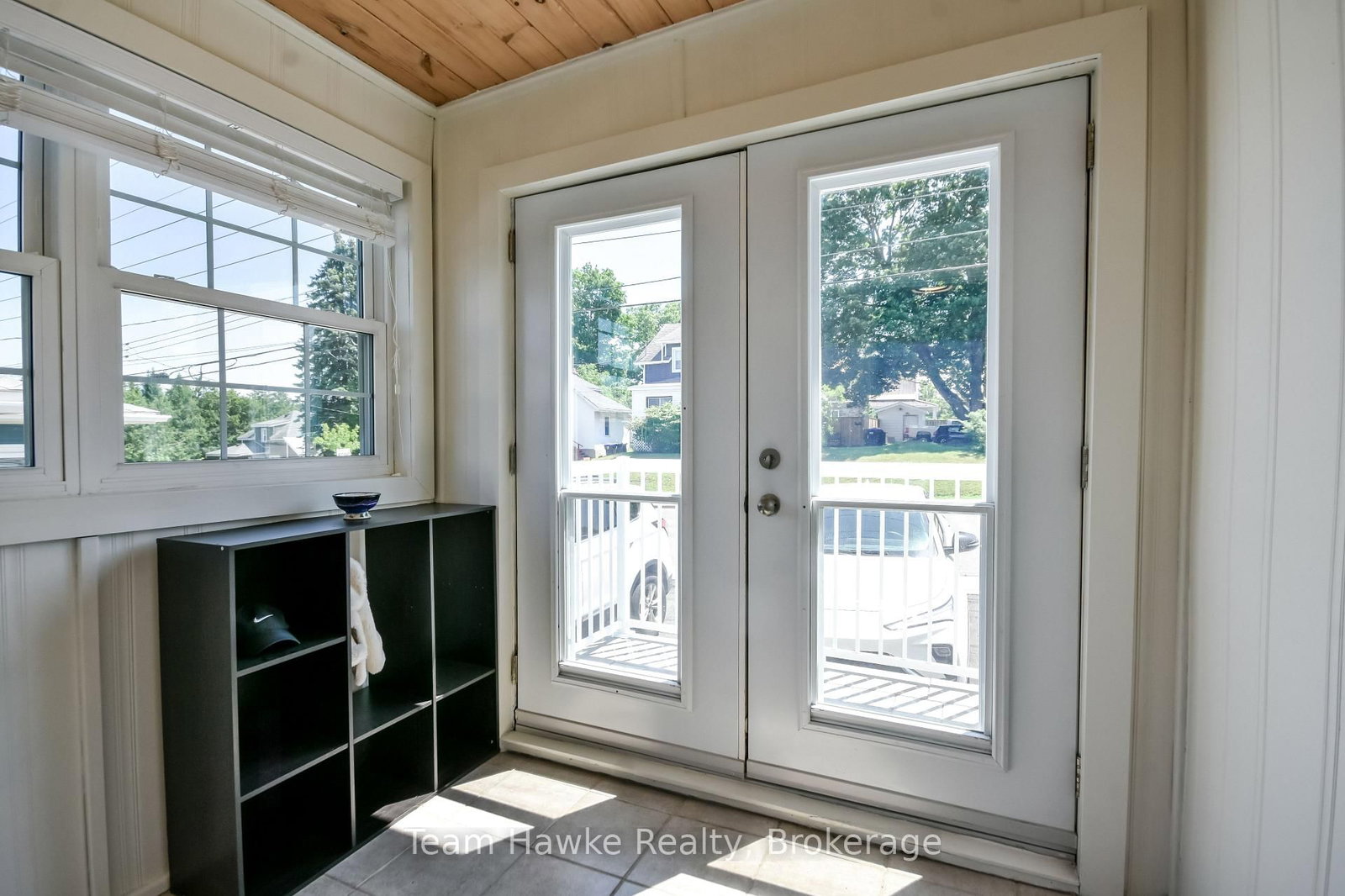 346 Yonge Street • Midland, ON photo 5