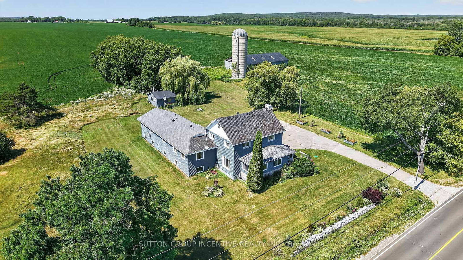Listing Image 3