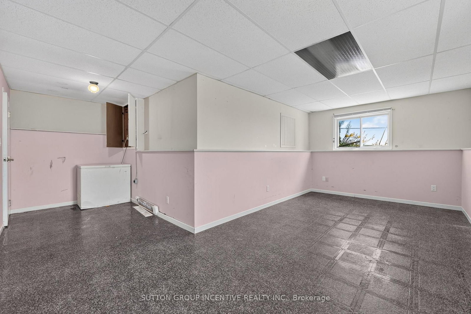 160 Lafontaine Road W • Tiny, ON photo 36