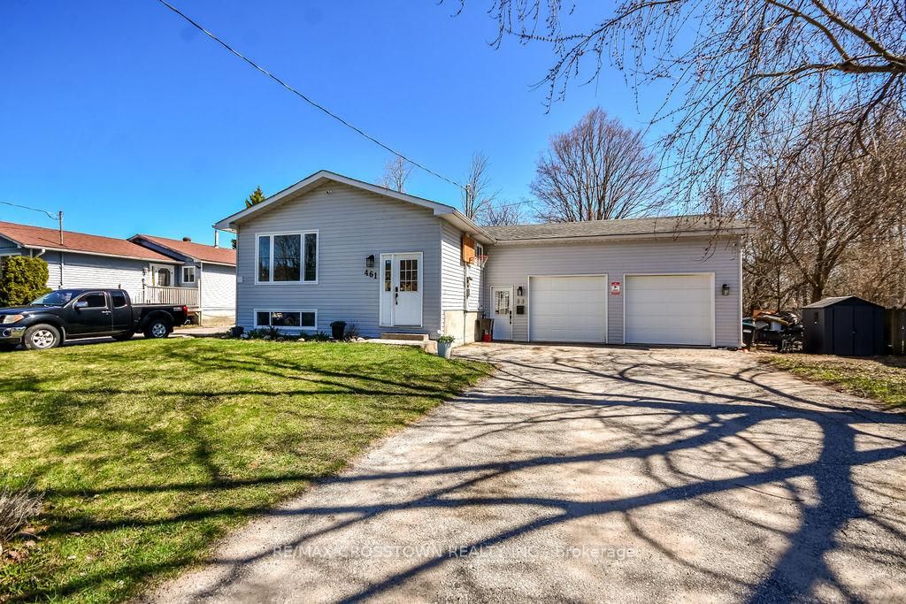 Detached House for sale at 461 Barnes Avenue, Tay, Ontario, L0K 1R0 - Port McNicoll - MLS: S13635900