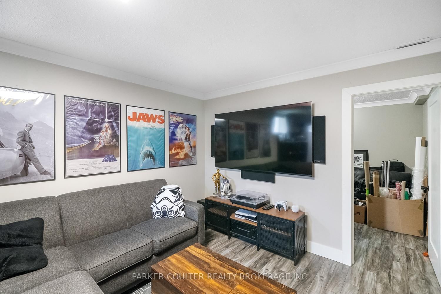 Listing Image 15