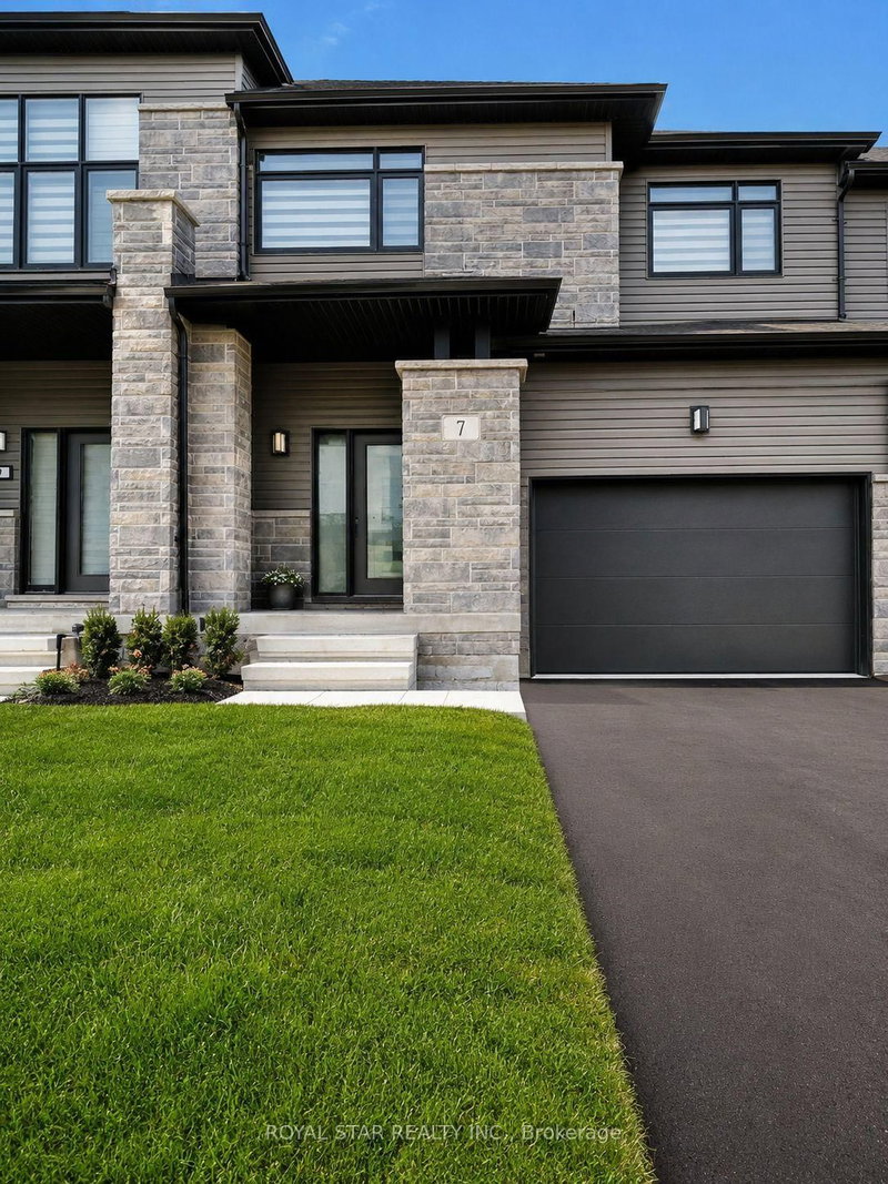 7 Federica Crescent
