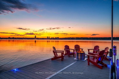 230 Kempview Lane • Barrie, ON photo 2