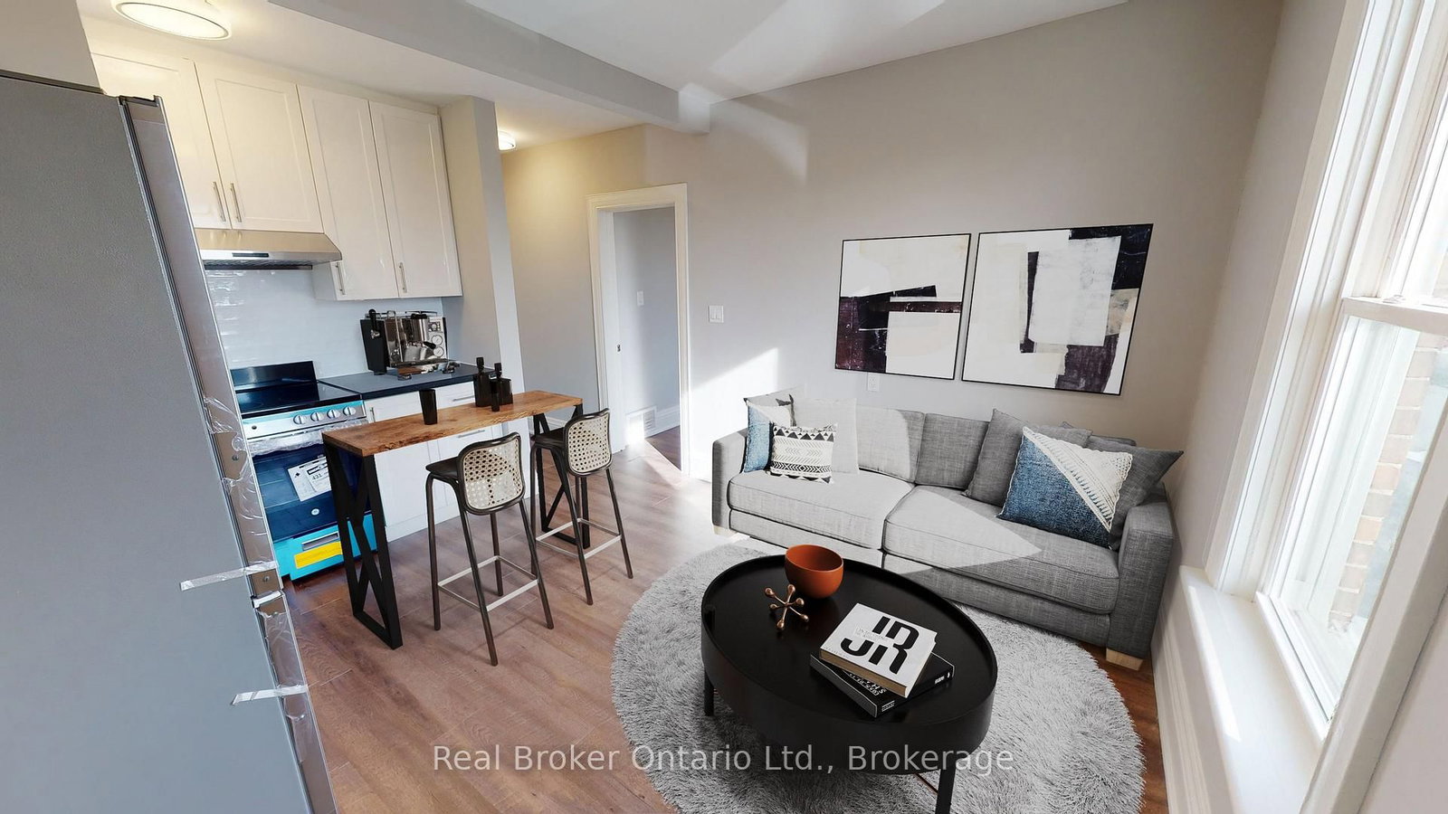66 Nottawasaga Street • Orillia, ON photo 11