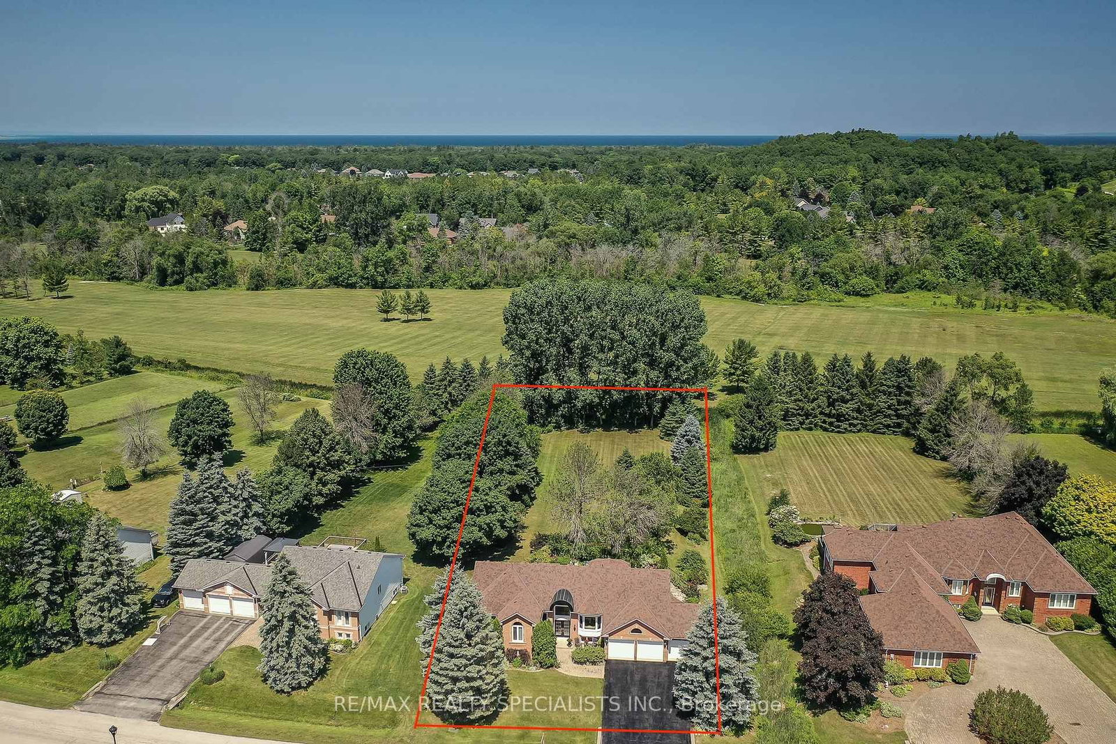 22 Lamont Creek Drive • Wasaga Beach, ON photo 38