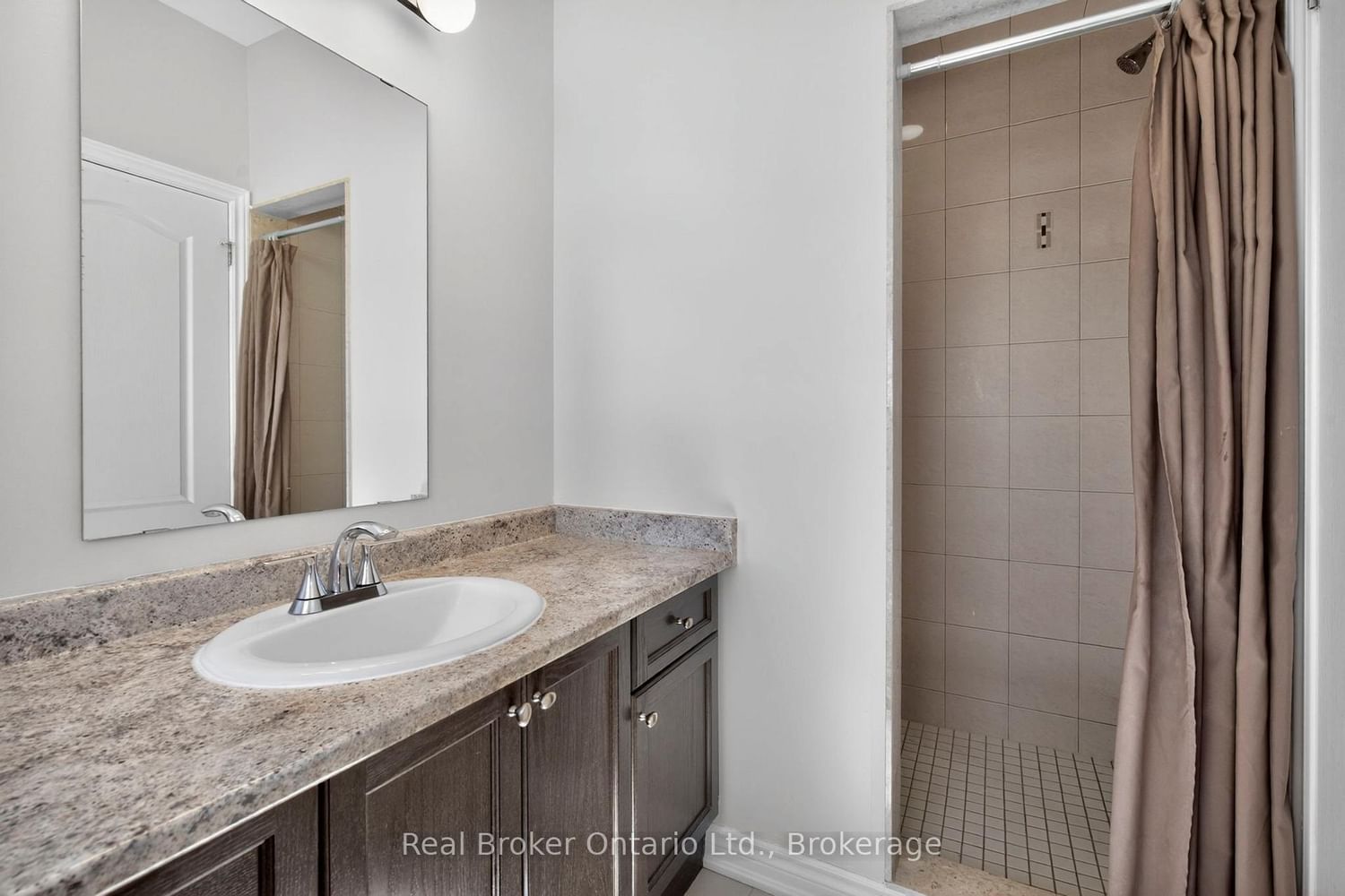 3135 Emperor Drive • Orillia, ON photo 20