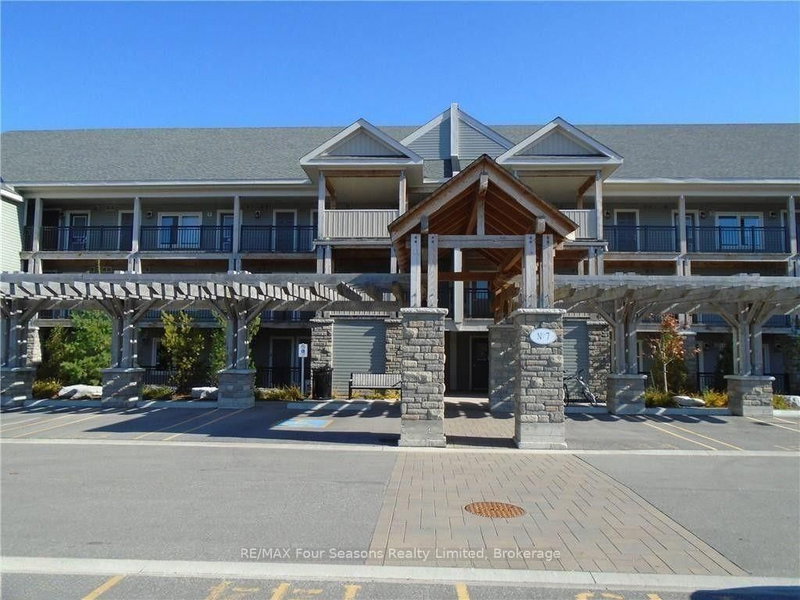 301 - 7 Anchorage Crescent