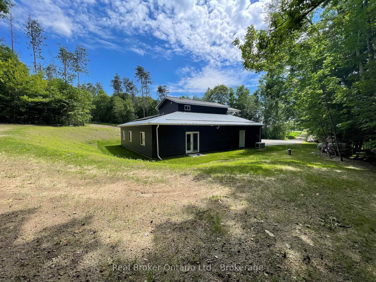 90 14 Concession E • Tiny, ON photo 39