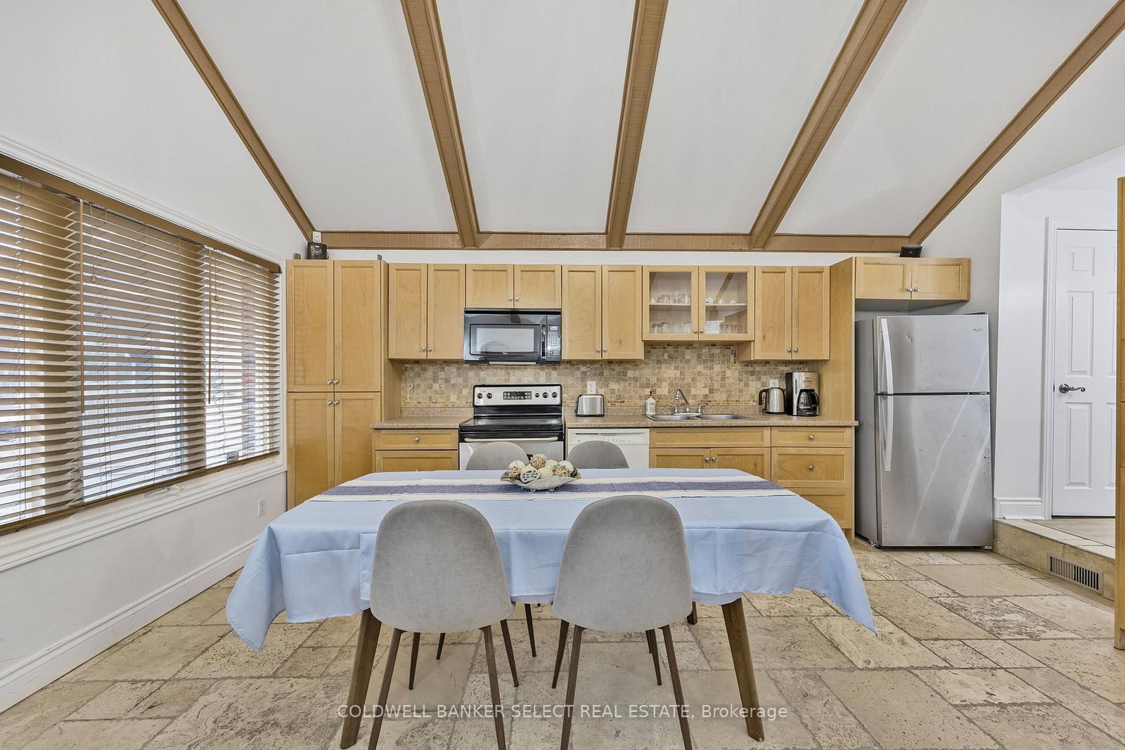 77-79 Baker Street • Wasaga Beach, ON photo 14