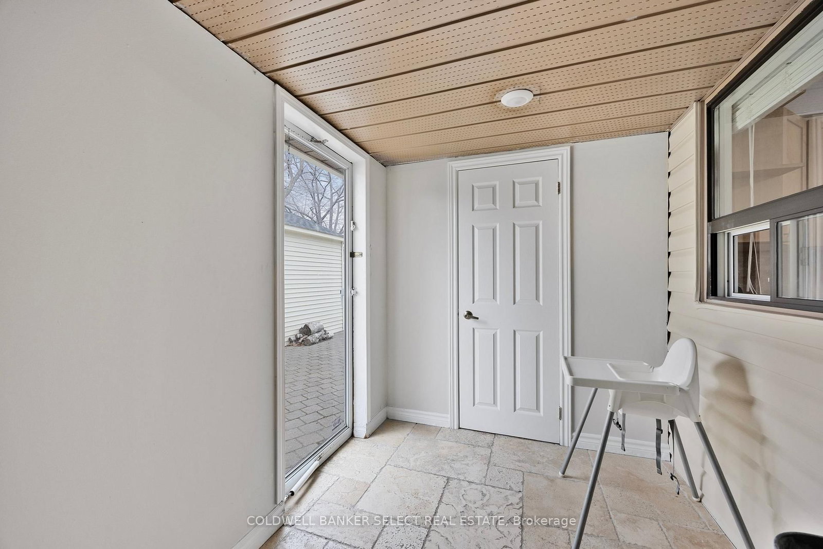 77-79 Baker Street • Wasaga Beach, ON photo 31