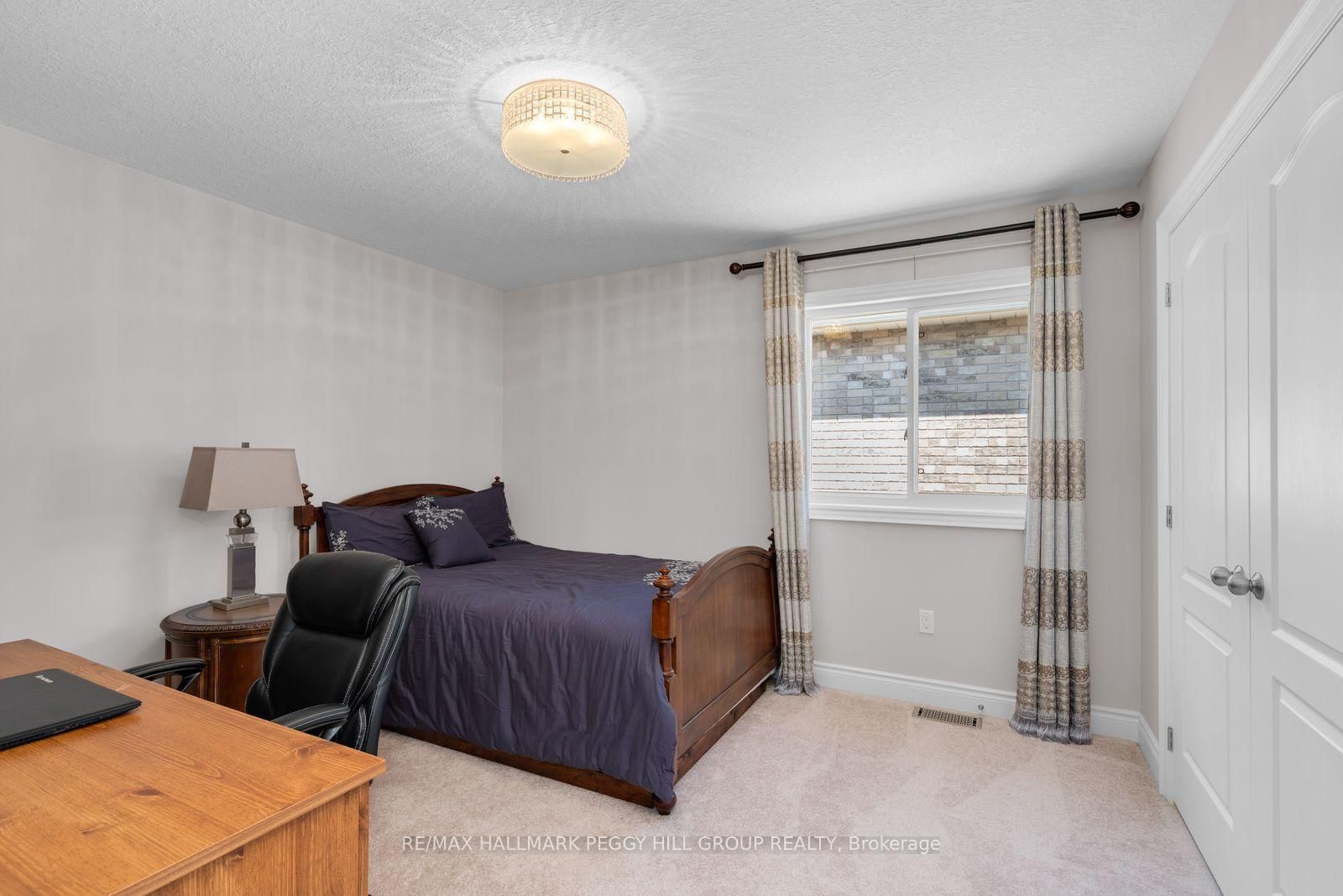 56 Jewel House Lane • Barrie, ON photo 12