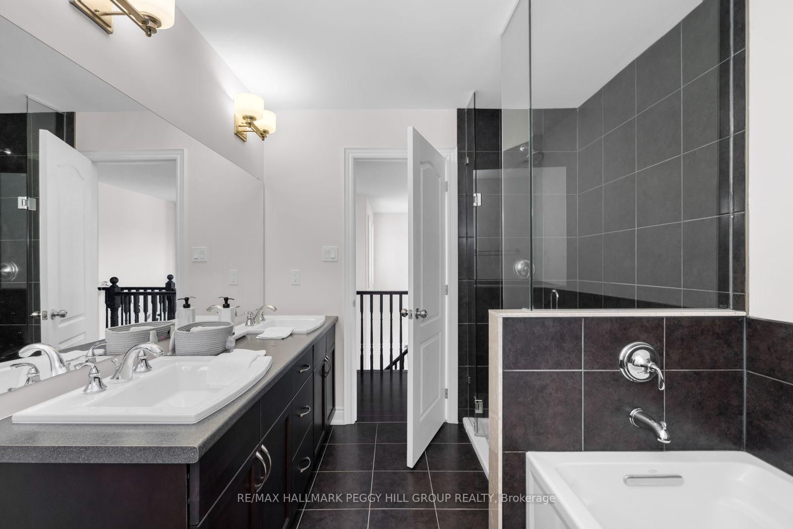 56 Jewel House Lane • Barrie, ON photo 14