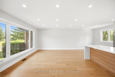 568 Simcoe Street • Collingwood, ON photo 8